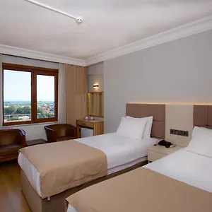 Grand Ant *** Estambul